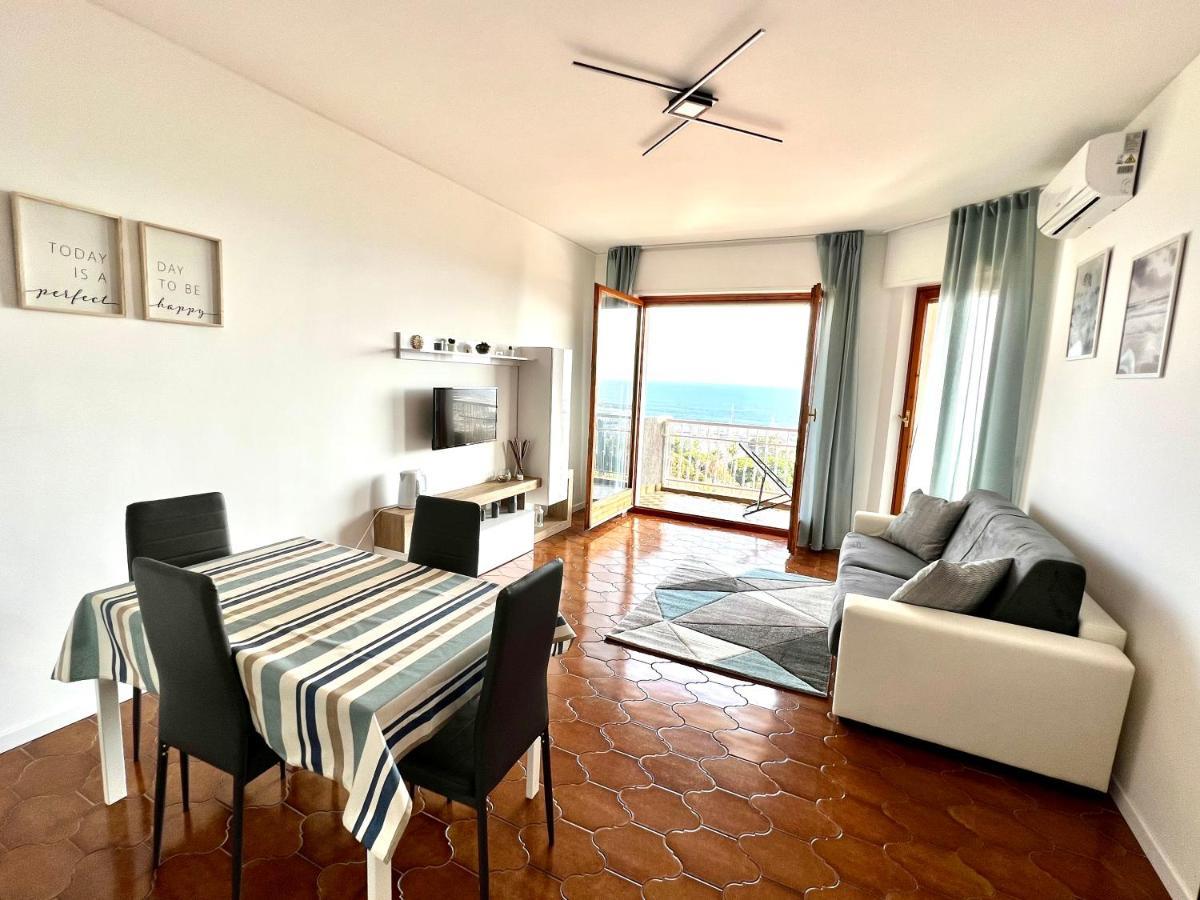 Special Home Vista Mare E Parcheggio Privato Sanremo Exteriör bild