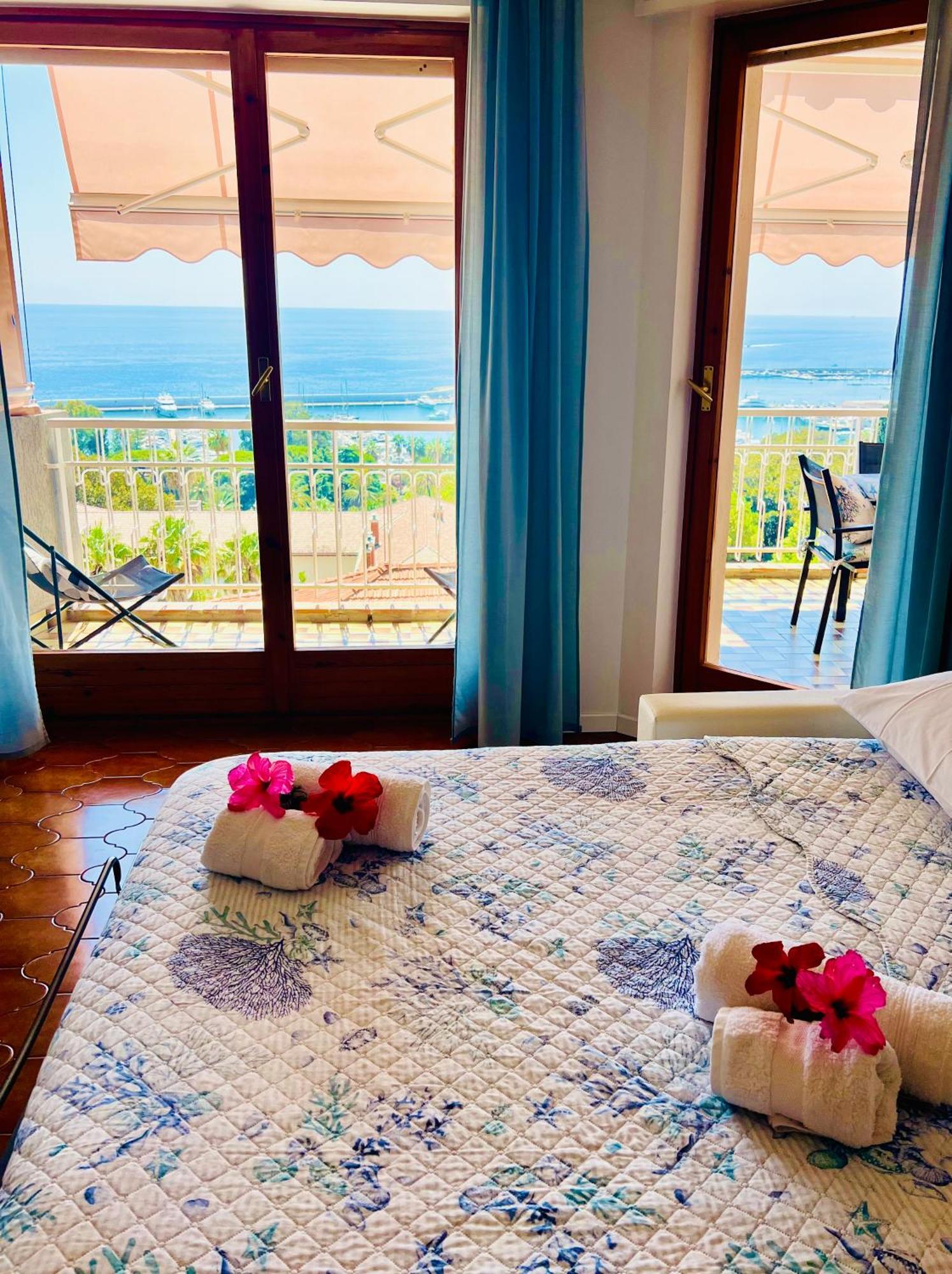 Special Home Vista Mare E Parcheggio Privato Sanremo Exteriör bild